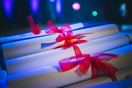 Photo de la cérémonie de remise de diplômes de l'ISH