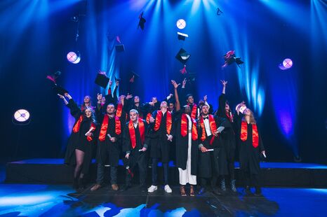 Photo de la cérémonie de remise de diplômes de l'ISH