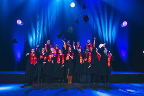 Photo de la cérémonie de remise de diplômes de l'ISH