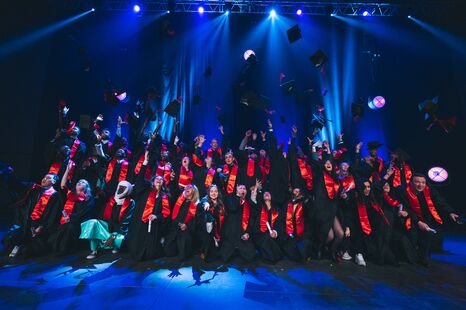 Photo de la cérémonie de remise de diplômes de l'ISH