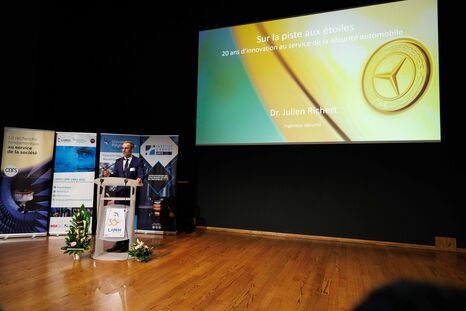 30 ans - Julien Richert