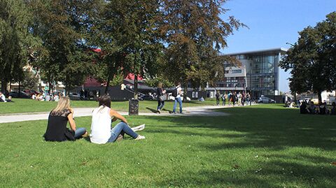 Pourquoi étudier à l’UPHF