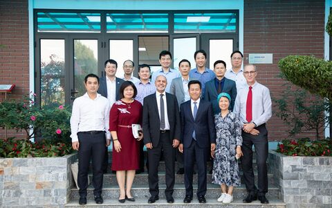 Le président de l’université et le directeur de l’INSA Hauts-de-France au Vietnam