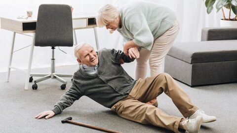 Système Embarqué pour la personnalisation du RIsque de CHute chez les PMR